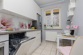 Studio Bielany by Renters