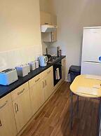 Flat 3, 52 Sneinton Hermitage Nottingham NG2 4BS