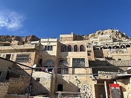 BEYZADE KONAĞI HOTEL