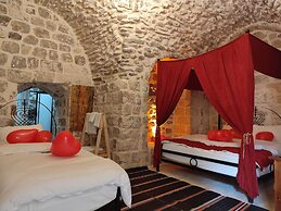 BEYZADE KONAĞI HOTEL