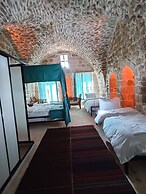 BEYZADE KONAĞI HOTEL
