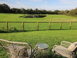 Dragonfly Shepherd's Hut