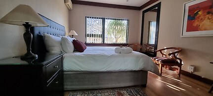 Cussonia Country Home