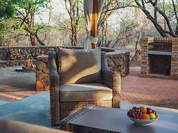 Cussonia Country Home