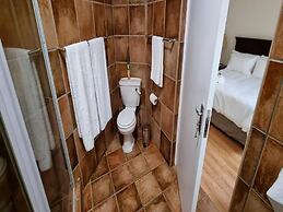 Cussonia Country Home