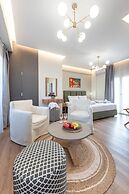 Acropolis Divine Penthouse