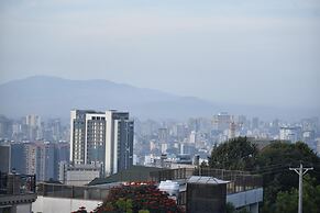 5 Bedroom Exquisite Villa in Top-view Area