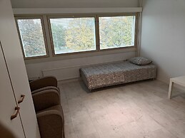 Pet-friendly 4 Bed Apt in Turku With Park Views