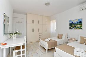 Villa Dionysos in Aliki