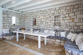 Villa Dionysos in Aliki