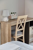 Poznan Apartment With Garden by Renters