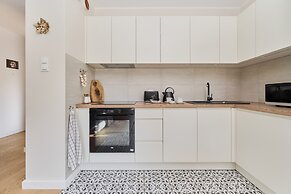 Poznan Apartment With Garden by Renters