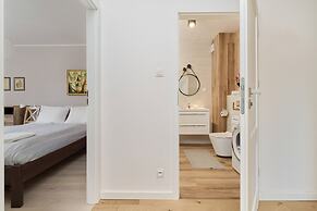 Poznan Apartment With Garden by Renters
