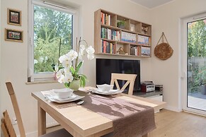 Poznan Apartment With Garden by Renters