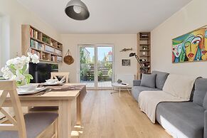 Poznan Apartment With Garden by Renters