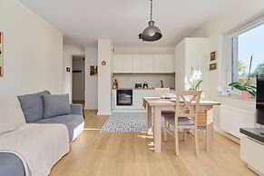 Poznan Apartment With Garden by Renters