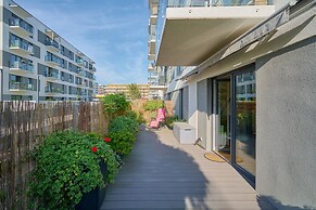 Poznan Apartment With Garden by Renters