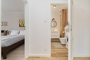 Poznan Apartment With Garden by Renters