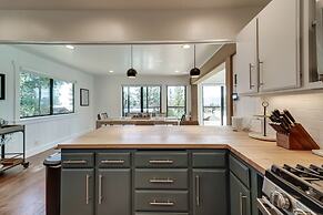 Gorgeous Tahoe City Home w/ Views, Steps to Beach