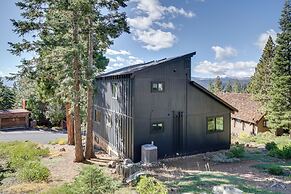Gorgeous Tahoe City Home w/ Views, Steps to Beach