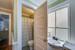 Convenient New Bern Apt With Patio Access!