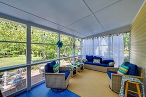 Convenient New Bern Apt With Patio Access!