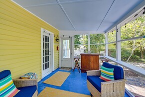 Convenient New Bern Apt With Patio Access!