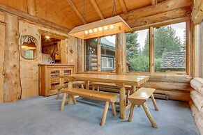 Scenic Montana Cabin Rental ~ 1 Mi to Yellowstone!