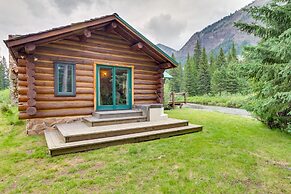 Scenic Montana Cabin Rental ~ 1 Mi to Yellowstone!