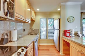 Serene Napa Retreat w/ Pool Access & Patio!