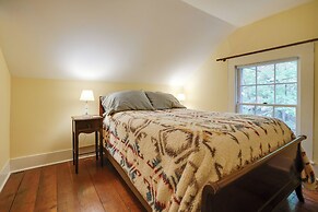 Historic Home in Taylors Falls w/ Patio & Fire Pit
