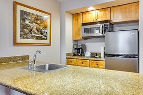 Crested Butte Condo With Indoor & Outdoor Pools!