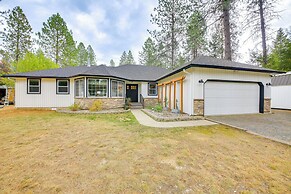 Charming Idaho Home w/ Hot Tub, Near Beaches!
