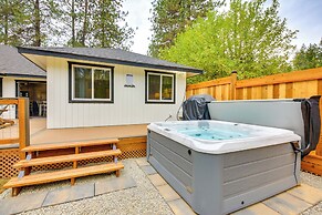 Charming Idaho Home w/ Hot Tub, Near Beaches!