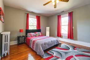 Cozy Roanoke Vacation Rental: 2 Mi to Downtown!
