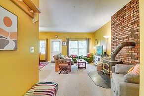 Greenwood Condo < Half-mi From Mt Abram Bike Park