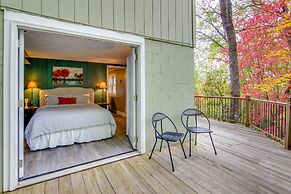 Black Mountain Cabin Apartment ~ 2 Mi to Downtown!