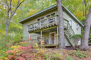 Black Mountain Cabin Apartment ~ 2 Mi to Downtown!