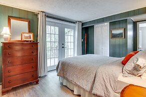 Black Mountain Cabin Apartment ~ 2 Mi to Downtown!