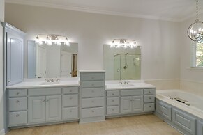 Luxury Lakefront Retreat w/ Deck & Patio!