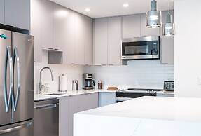 Wildflower Retreat-Revelstoke Vacations