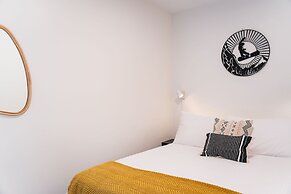 Wildflower Retreat-Revelstoke Vacations