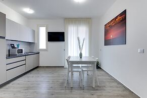 Elegance Suite Apartments