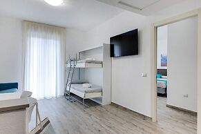 Elegance Suite Apartments