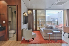 Loft alto padrão com varanda