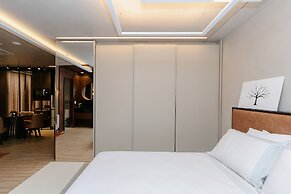 Loft alto padrão com varanda