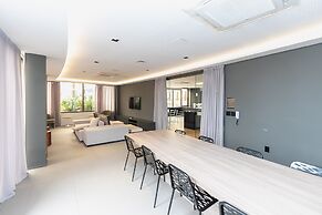 Loft alto padrão com varanda