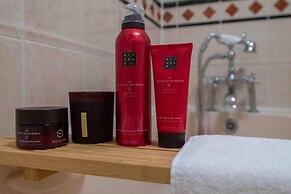 Spacious Apartment, Near Birmingham Centre and NeC