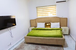 Stunning 2-bed Apartment in Lekki