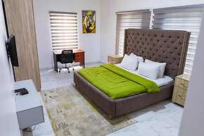Stunning 2-bed Apartment in Lekki